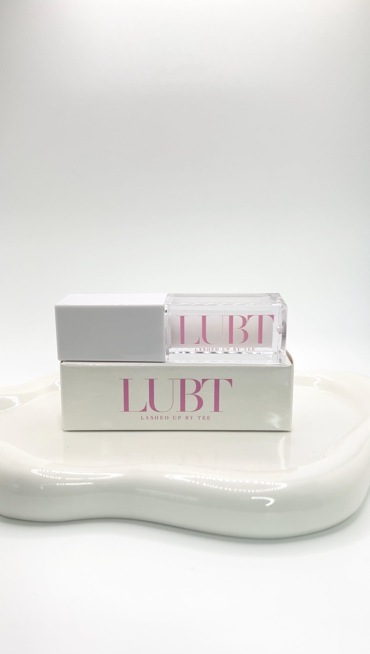 COCONUT LIP OIL