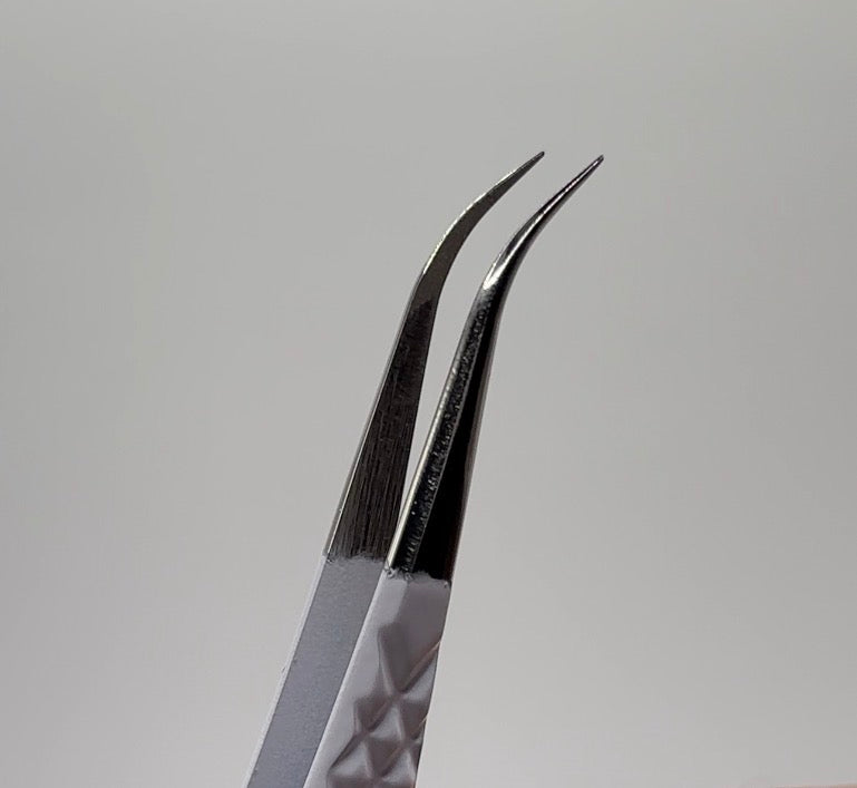 PAPER ROUTE - Curved Isolation